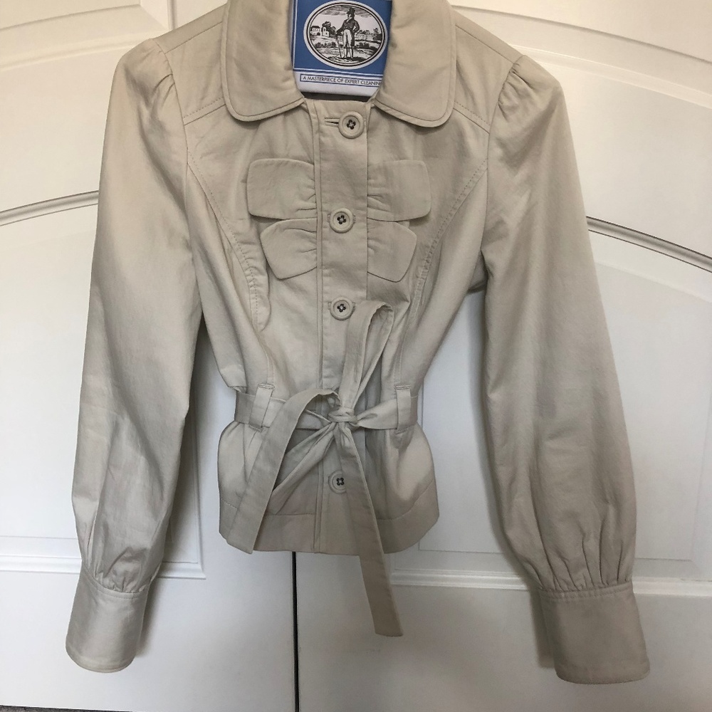 Button Down Jacket With Tie - image 5